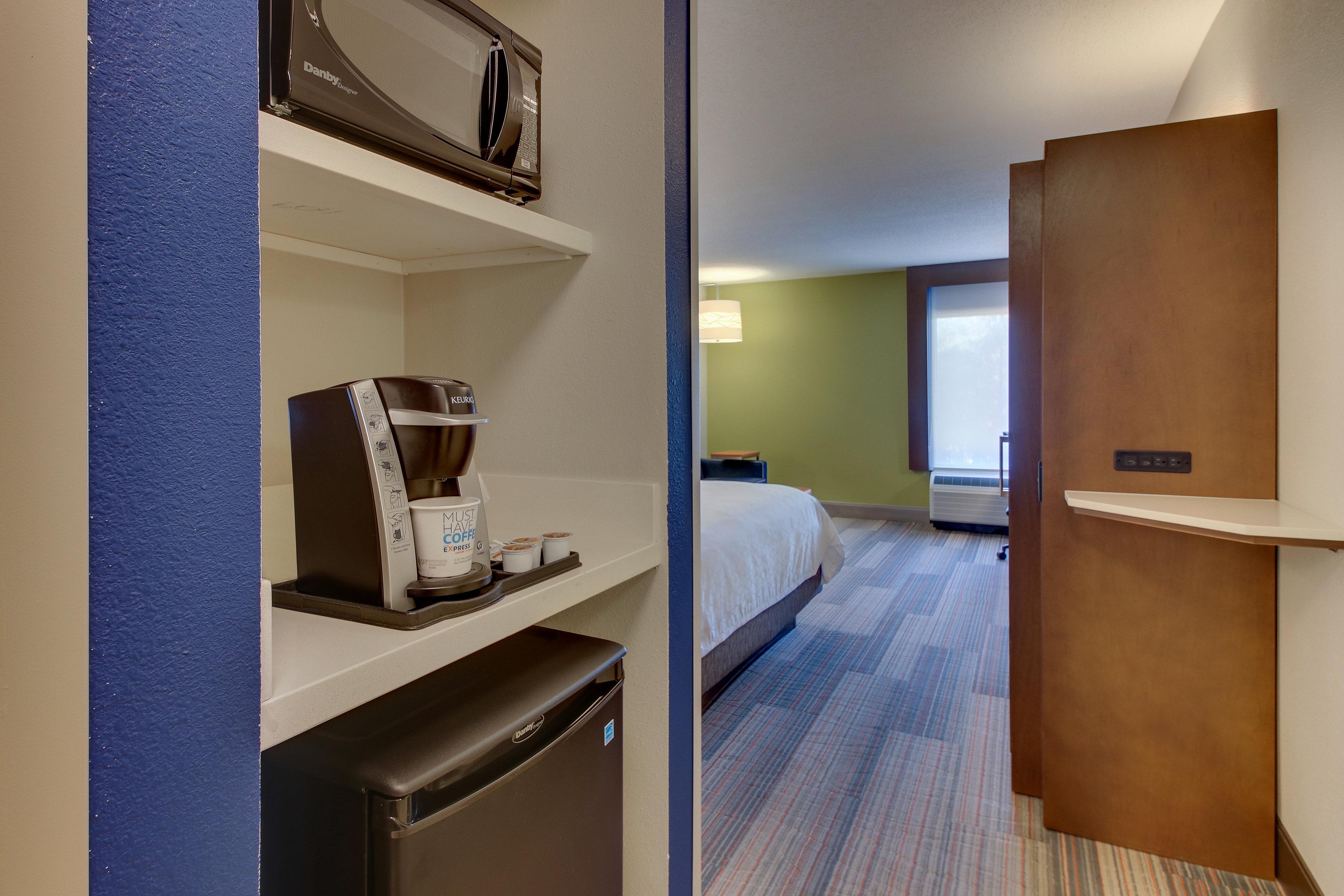 Holiday Inn Express & Suites Atlanta Perimeter Mall Hotel By Ihg Санди-Спрингс Экстерьер фото