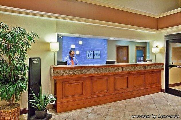 Holiday Inn Express & Suites Atlanta Perimeter Mall Hotel By Ihg Санди-Спрингс Интерьер фото